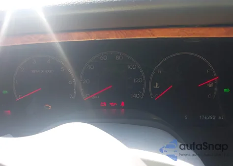 2004 Lincoln Navigator z USA, uszkodzony, nr VIN 5LMFU27R24LJ20474